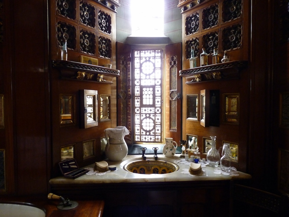 Castle bath, Cardiff