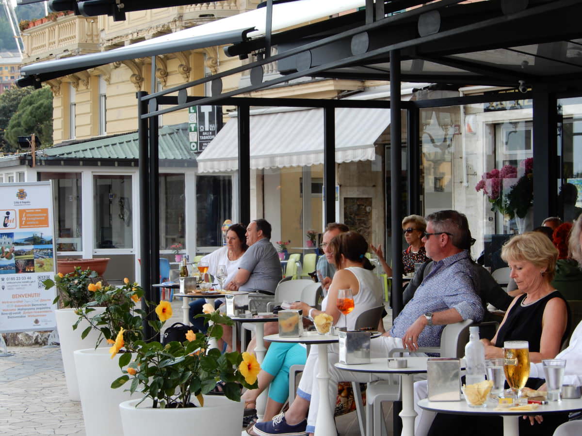 Happy Hour, Rapallo-style