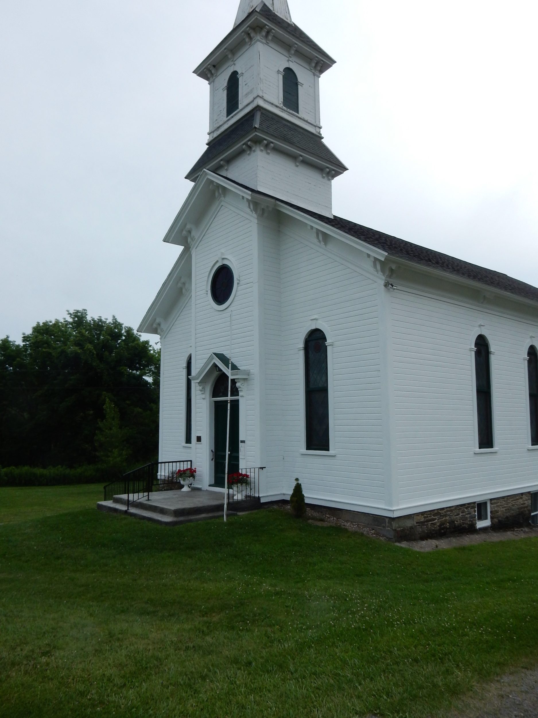 Little white, Welsh Church, Cazenovia