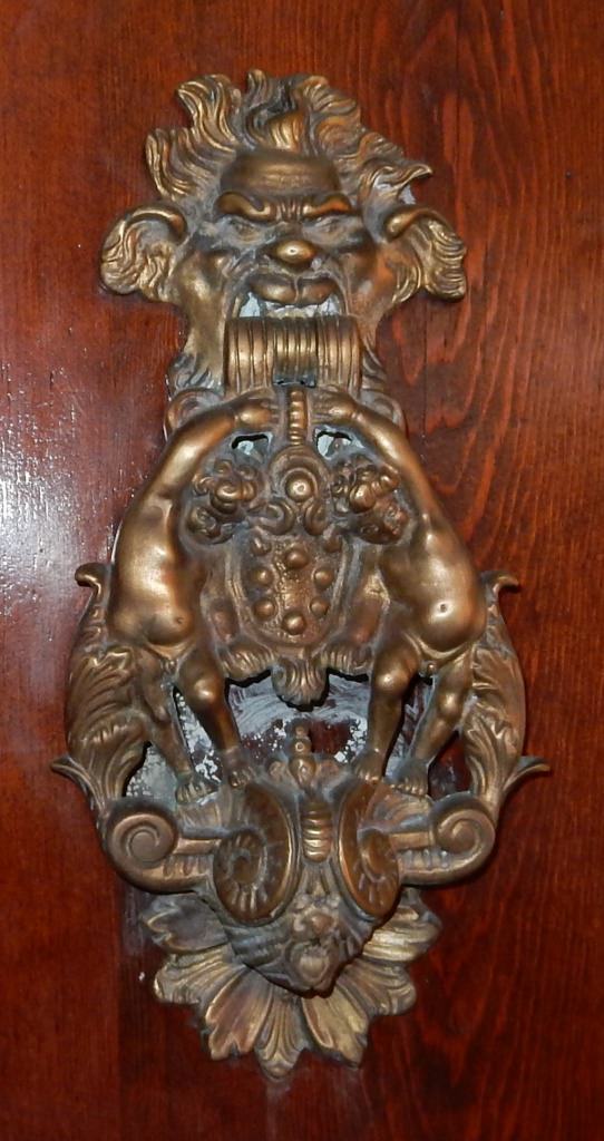 Complex Cherub Knocker
