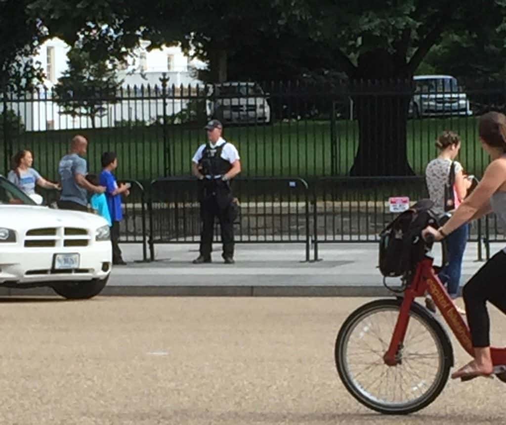 Secret service agent outside the White House