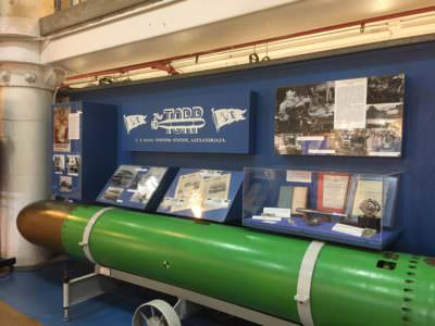 WWII green Torpedo case